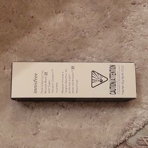 Brand new Innisfree Pore Clearing Clay Masks